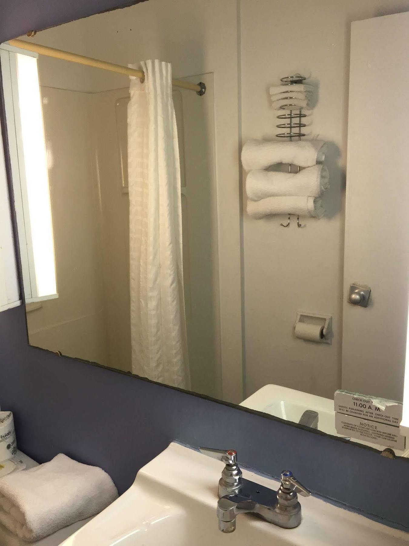 Executive Inn 칠리코시 외부 사진
